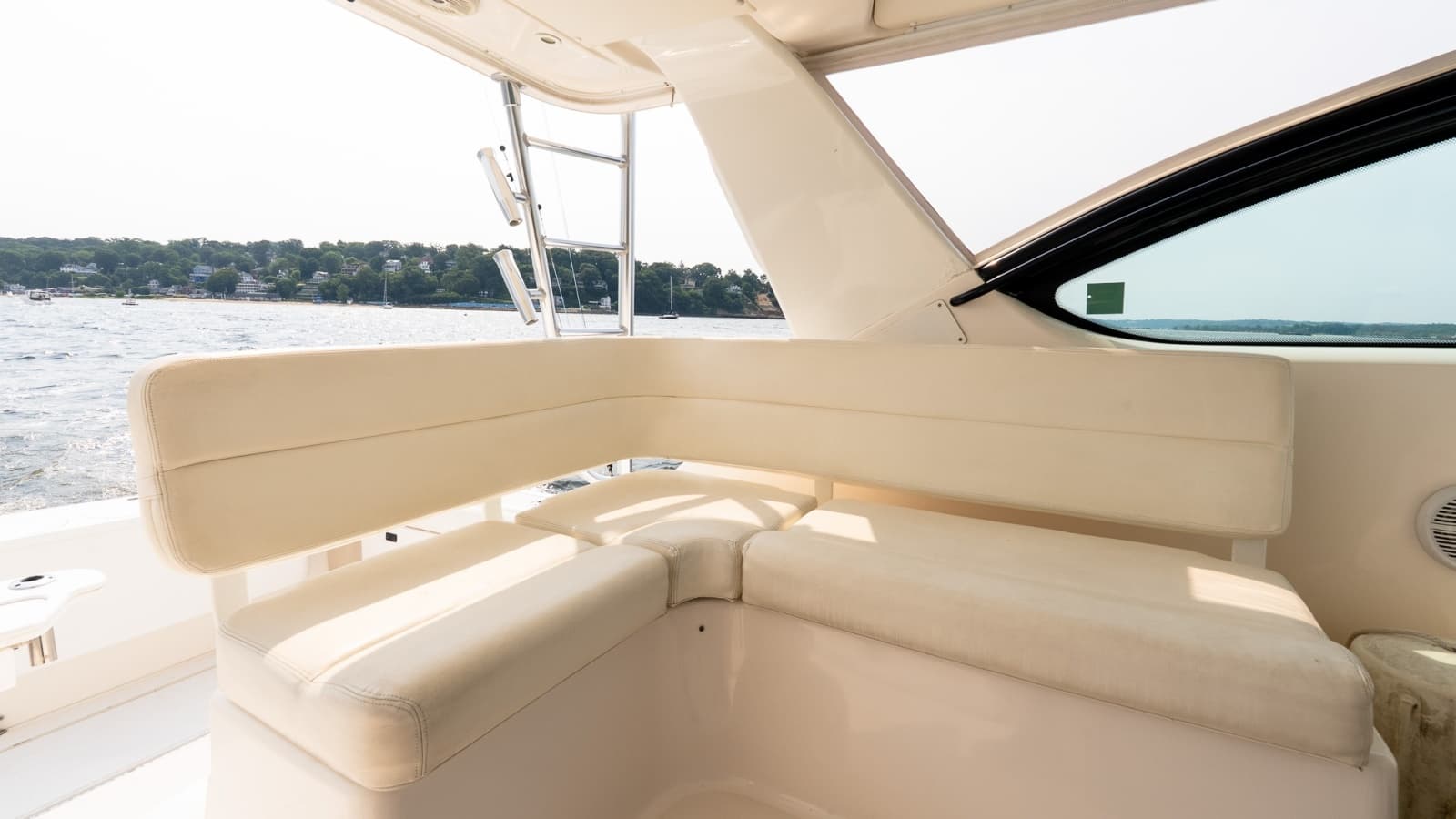 2004 Tiara Yachts 3800 Open - Photo 42