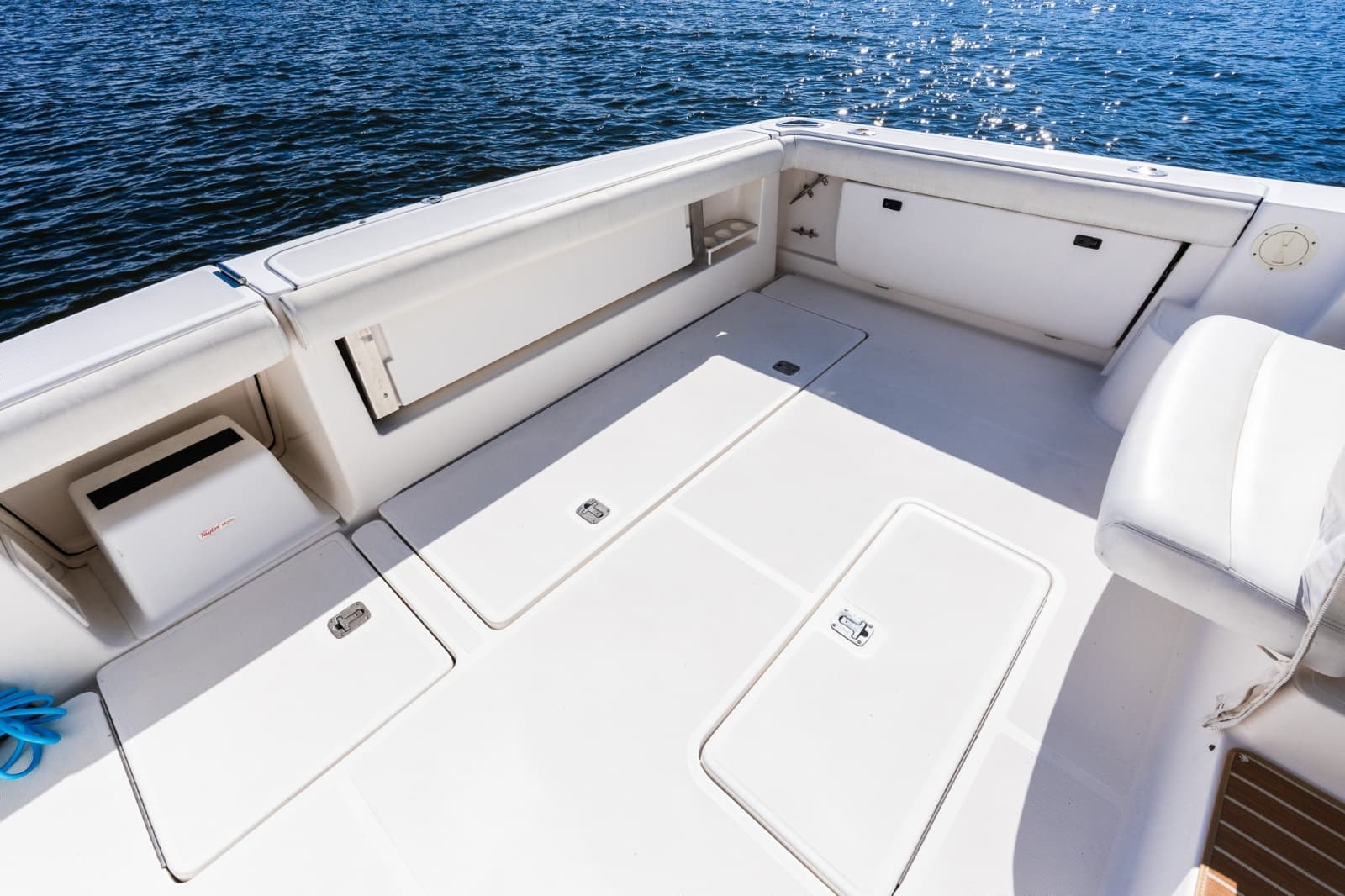 2003 Tiara Yachts 3800 Open - Photo 21