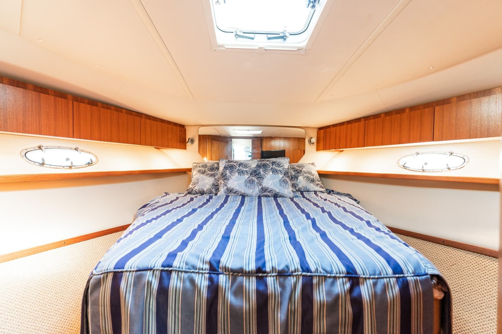 2003 Tiara Yachts 3800 Open - Photo 48