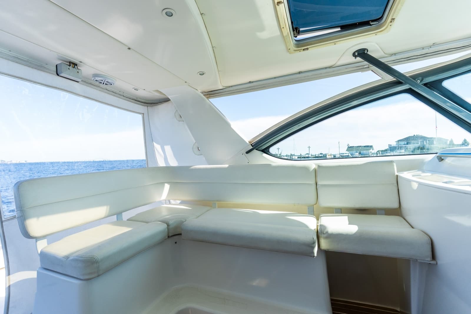 2003 Tiara Yachts 3800 Open - Photo 37