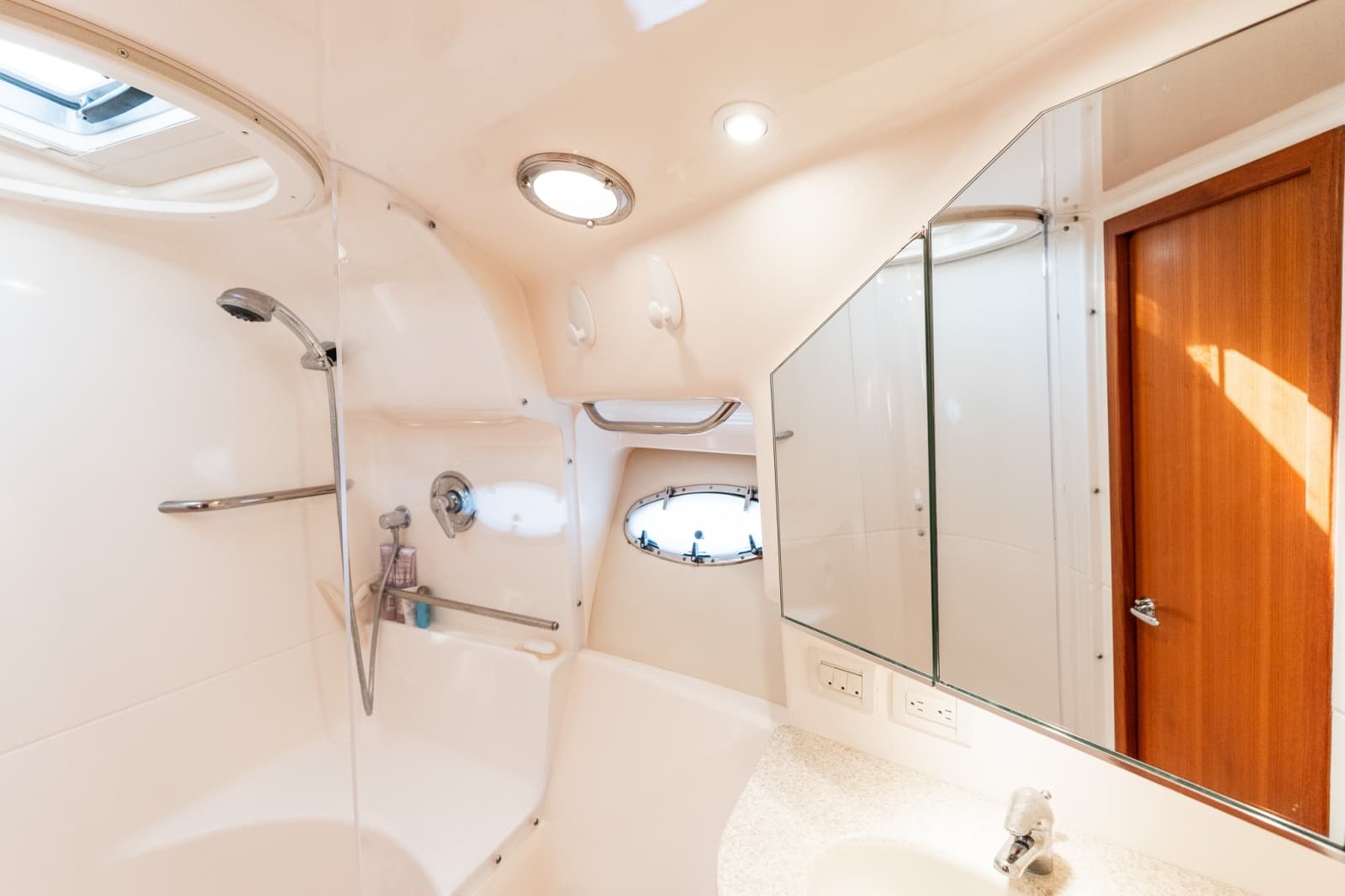 2003 Tiara Yachts 3800 Open - Photo 52