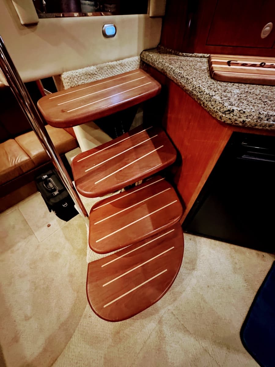 2005 Sea Ray 390 Sundancer - Photo 54