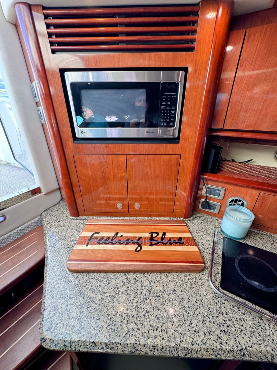 2005 Sea Ray 390 Sundancer - Photo 44