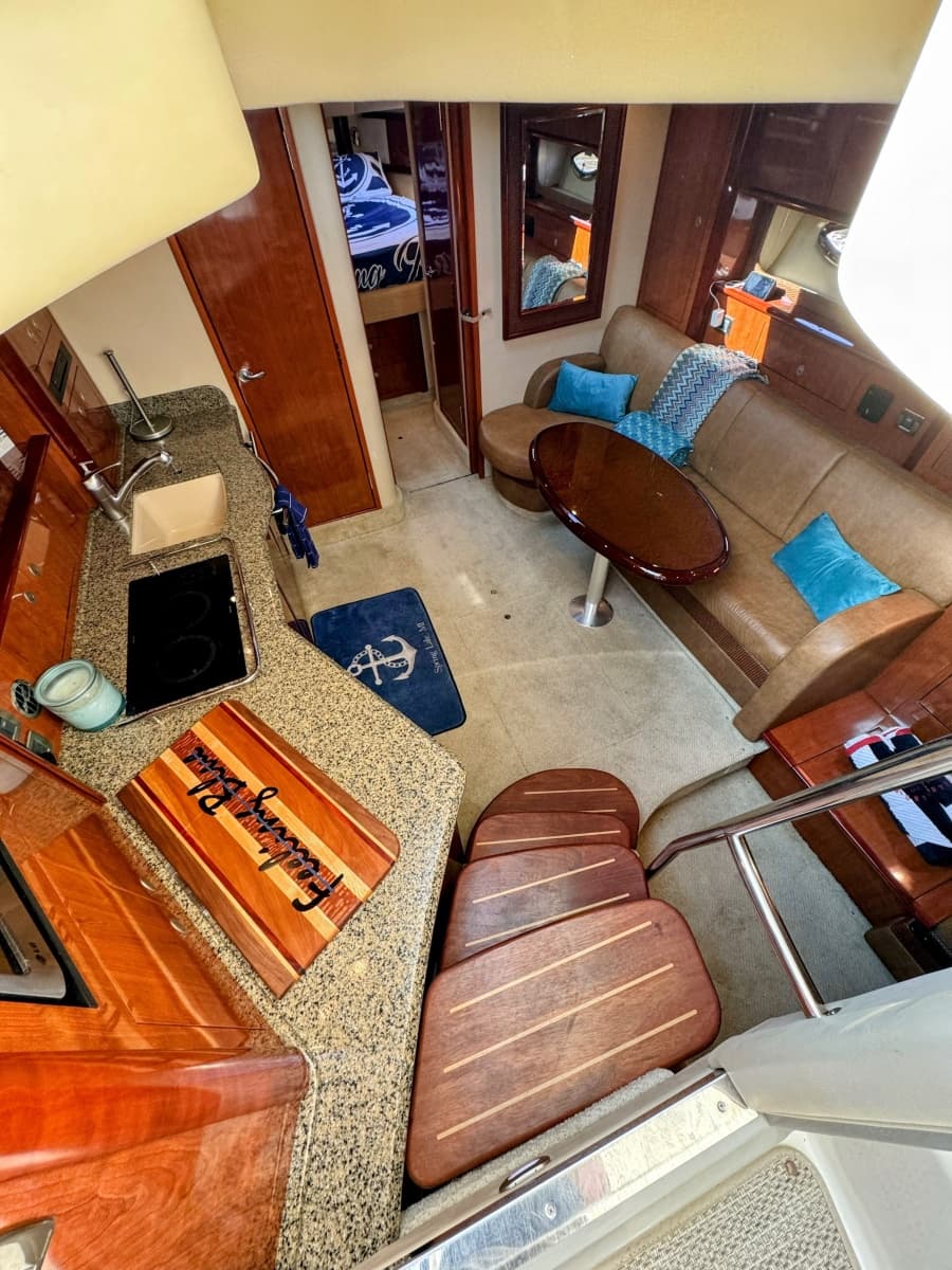 2005 Sea Ray 390 Sundancer - Photo 32