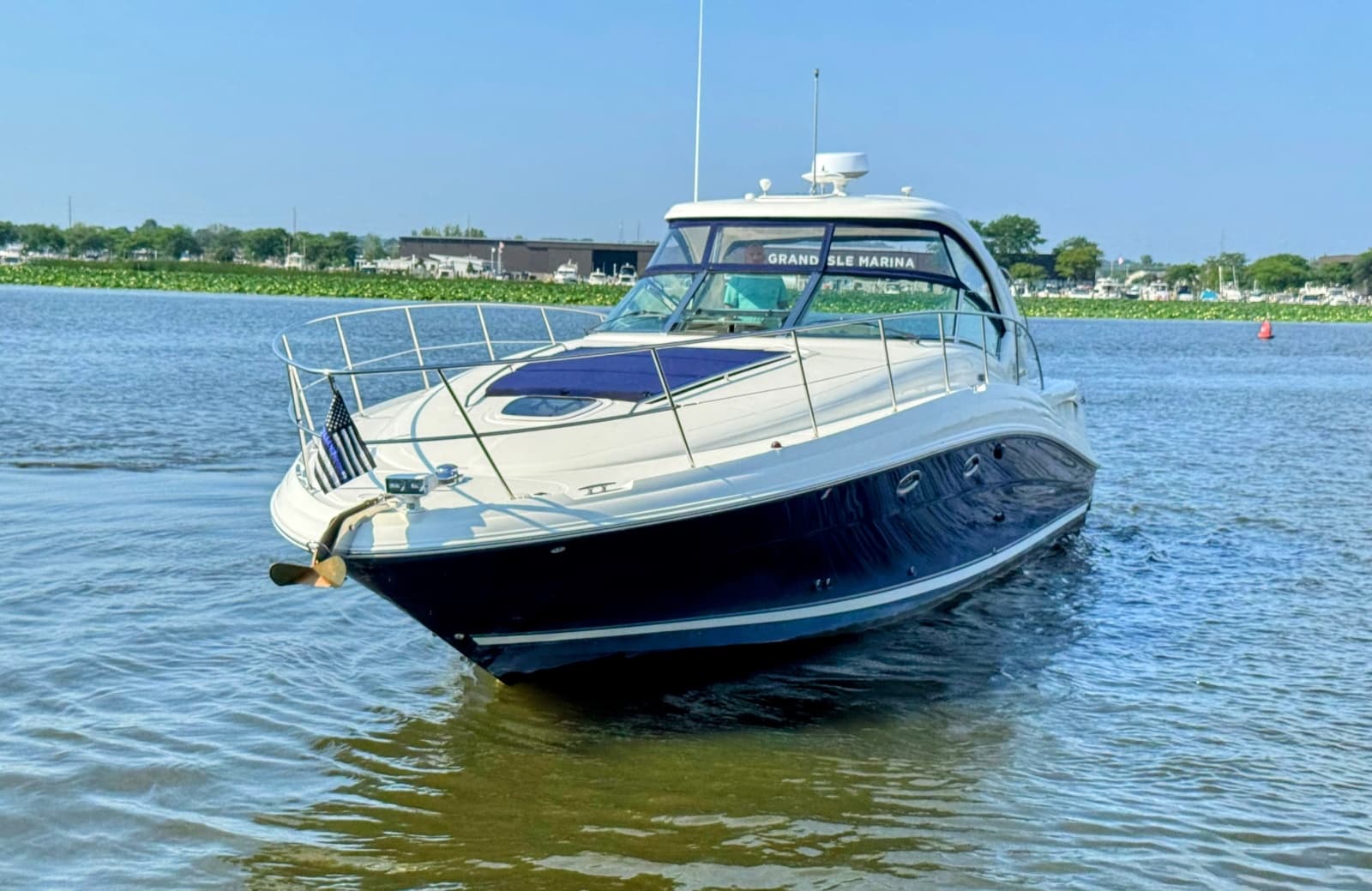 2005 Sea Ray 390 Sundancer - Photo 4