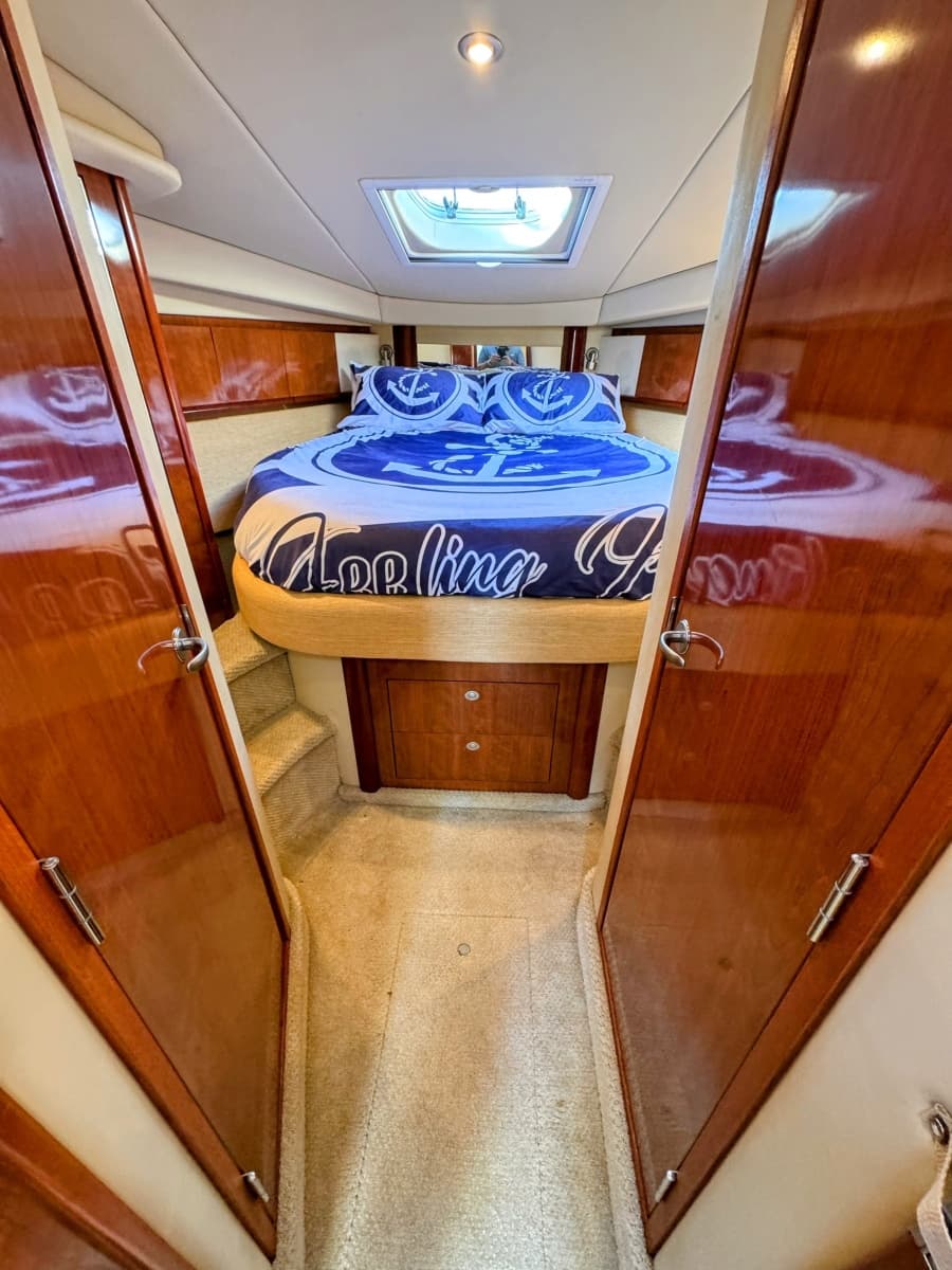 2005 Sea Ray 390 Sundancer - Photo 39