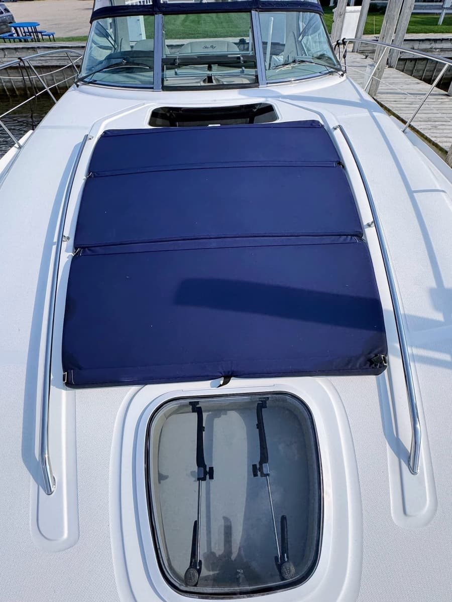 2005 Sea Ray 390 Sundancer - Photo 9