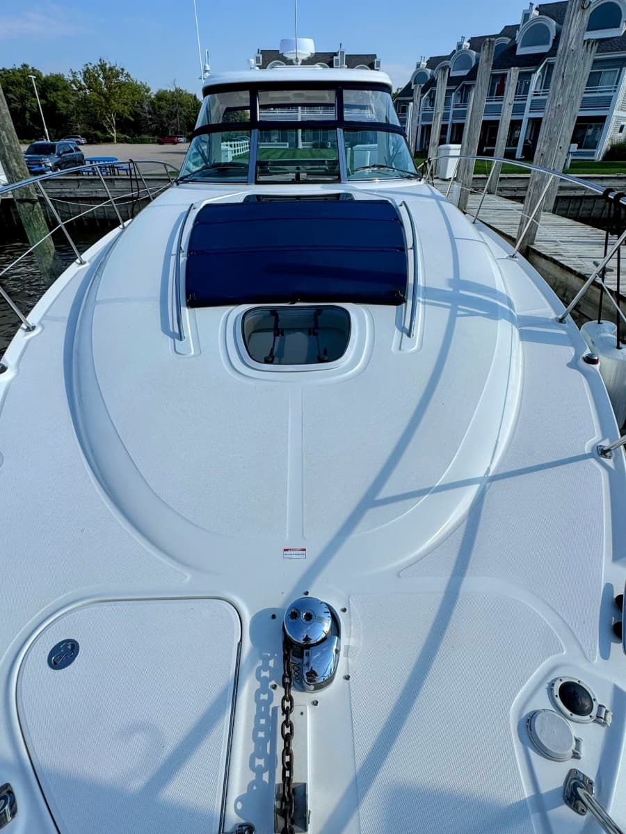 2005 Sea Ray 390 Sundancer - Photo 8
