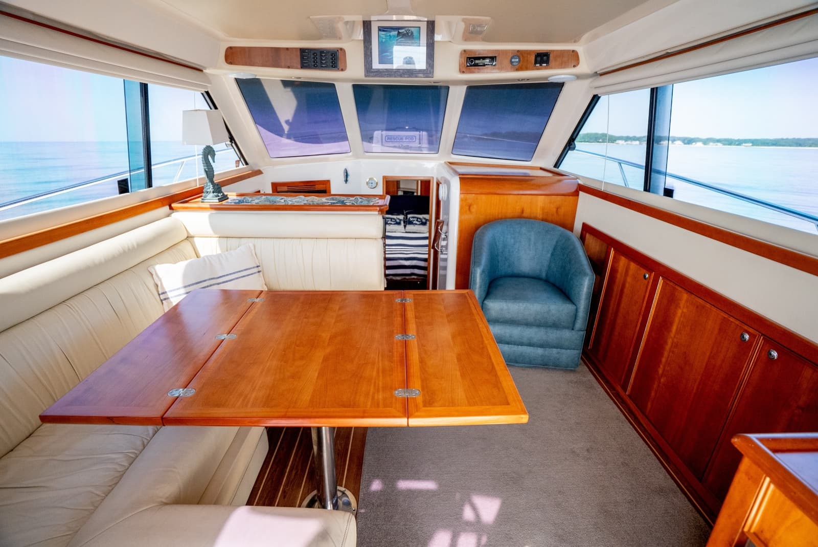 2007 Riviera 37 Convertible - Photo 19