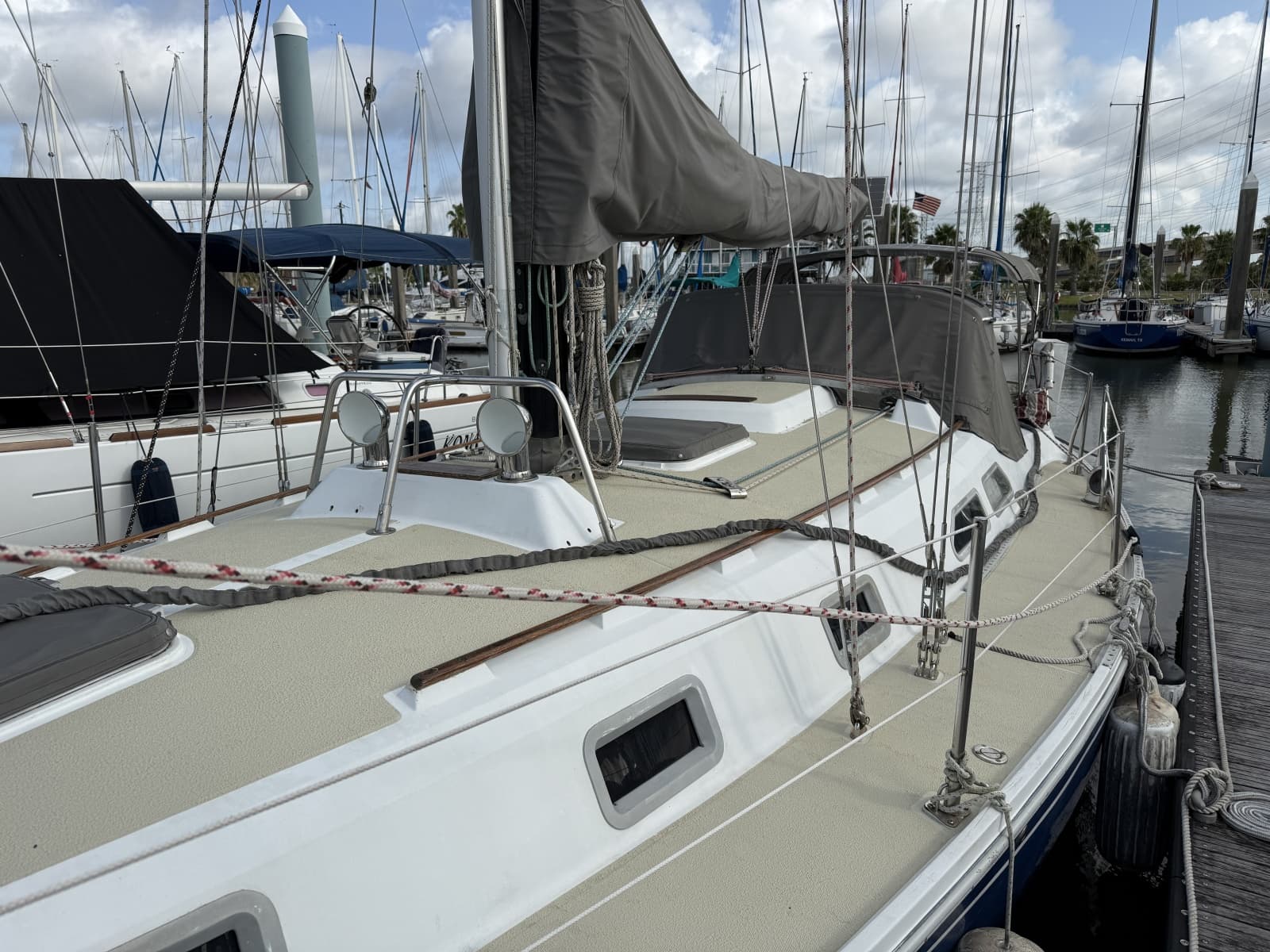 1983 Ericson 381 - Photo 4