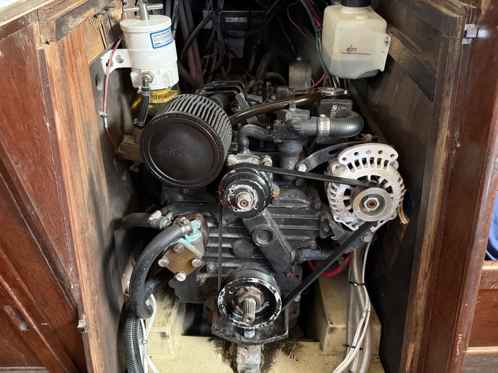 1983 Ericson 381 - Photo 43