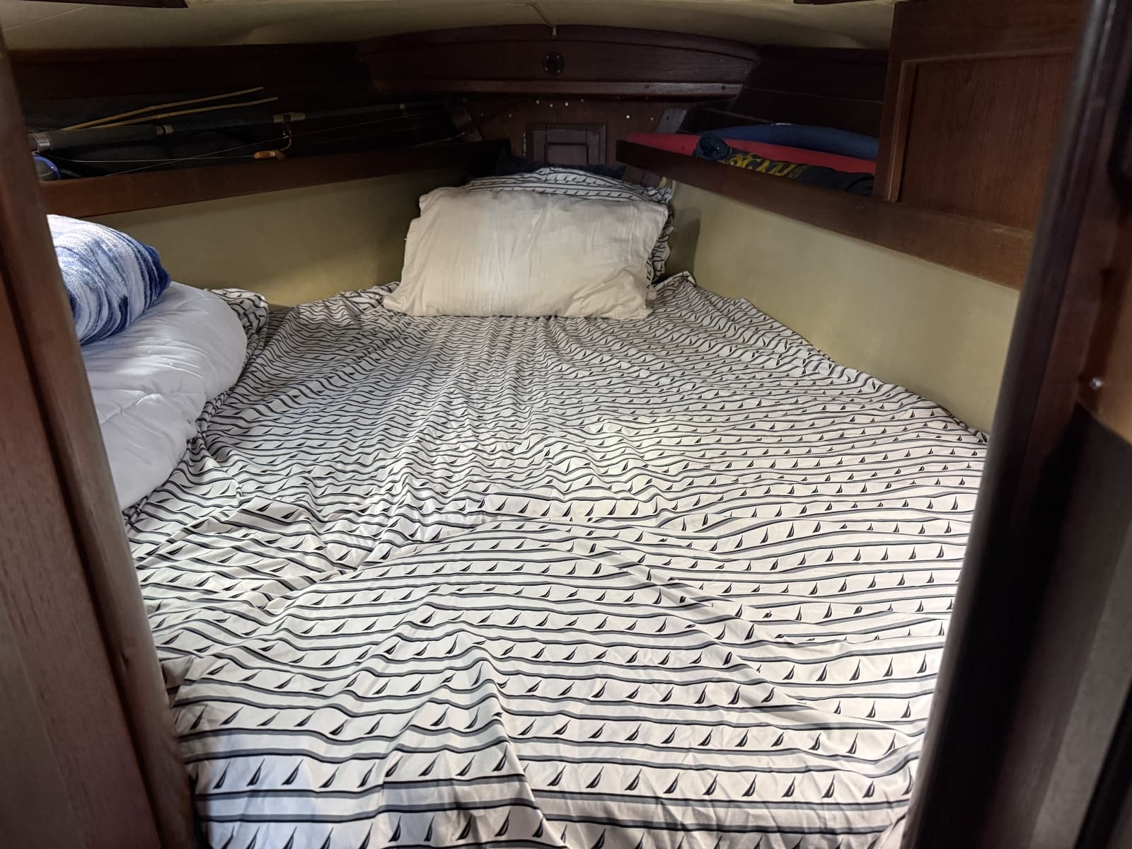 1983 Ericson 381 - Photo 27