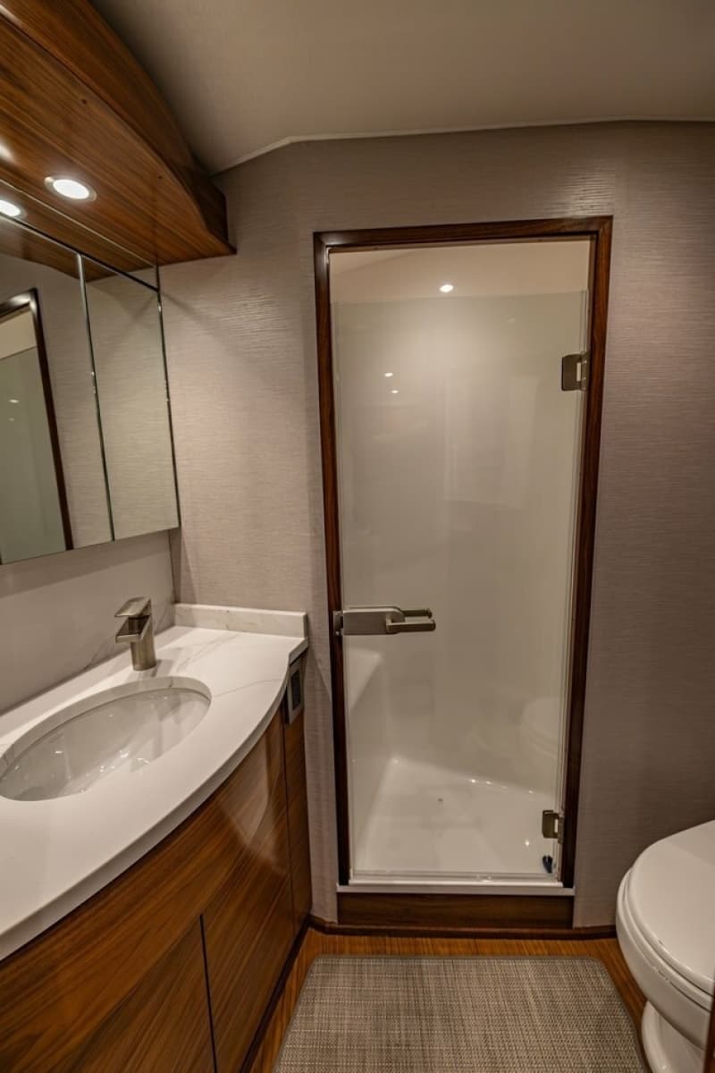 2025 Viking 58 Convertible - Photo 16