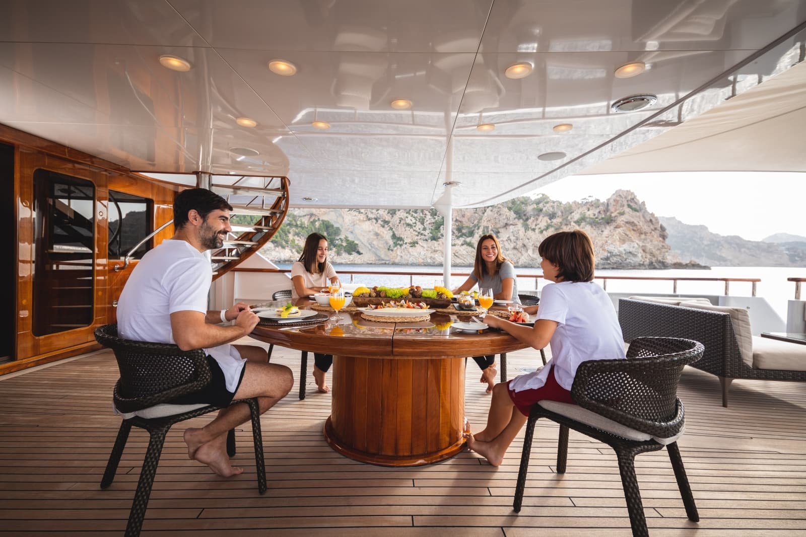1979 Feadship  - Photo 9