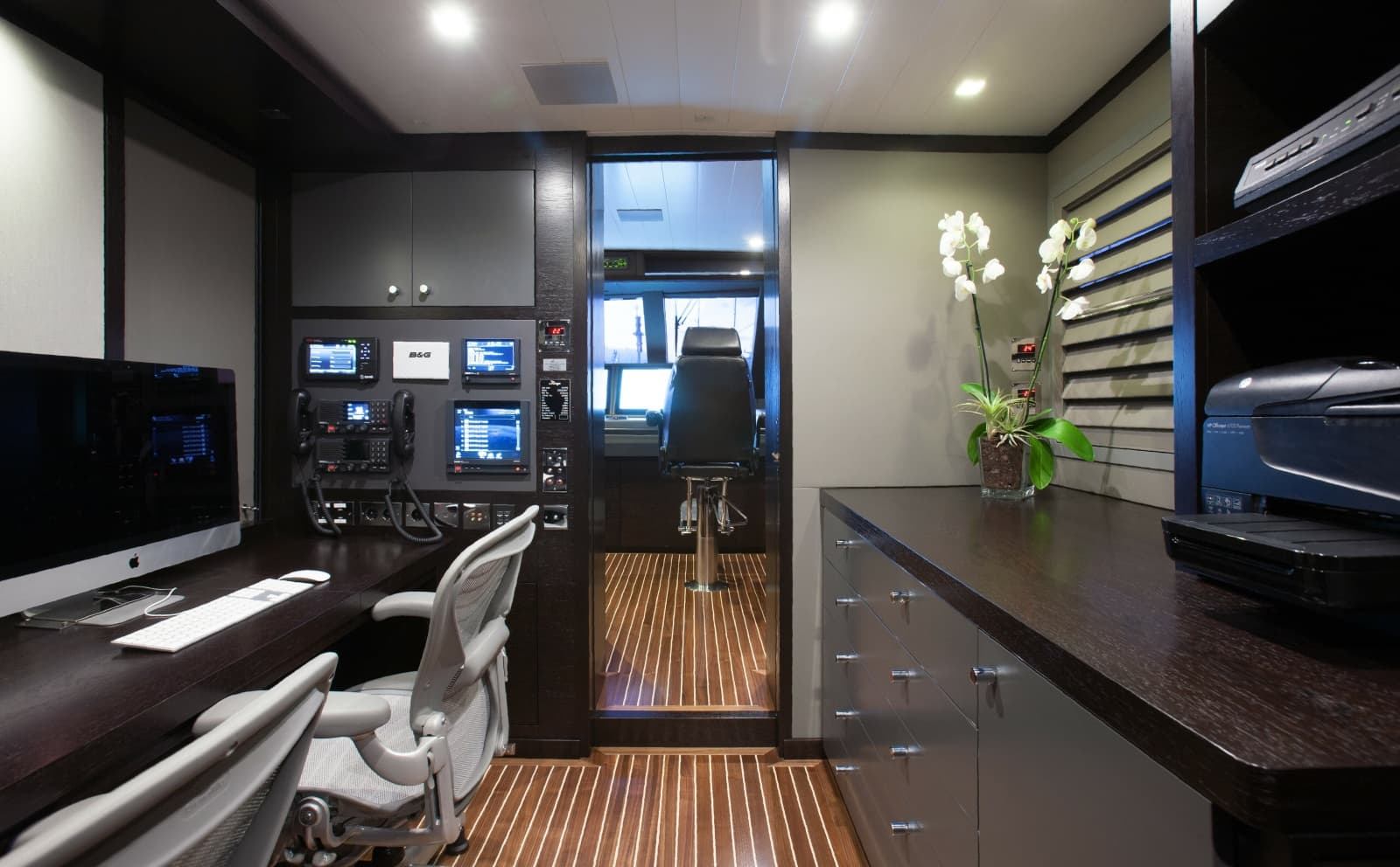 1979 Feadship  - Photo 54