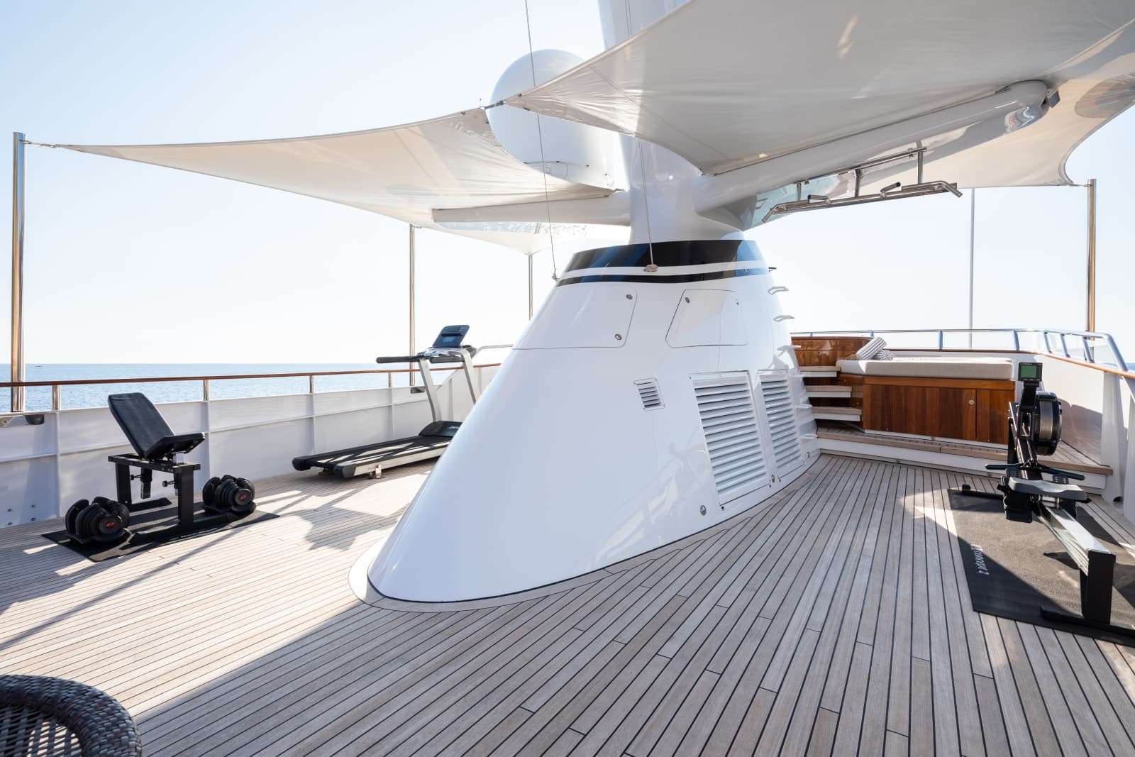 1979 Feadship  - Photo 48