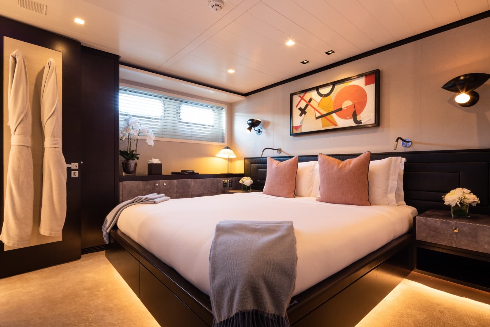 1979 Feadship  - Photo 21