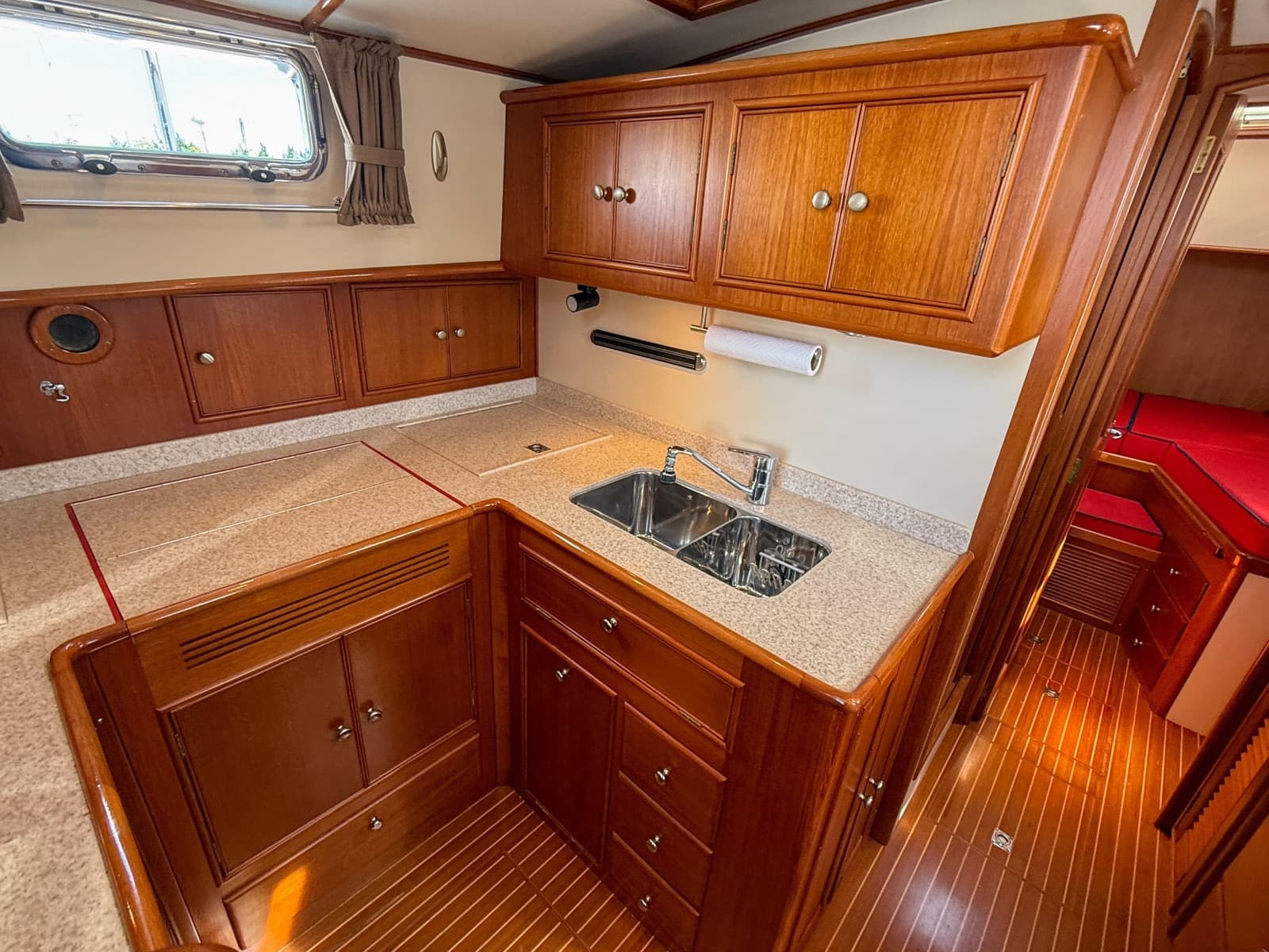 2003 Grand Banks 38 Eastbay HX - Photo 24
