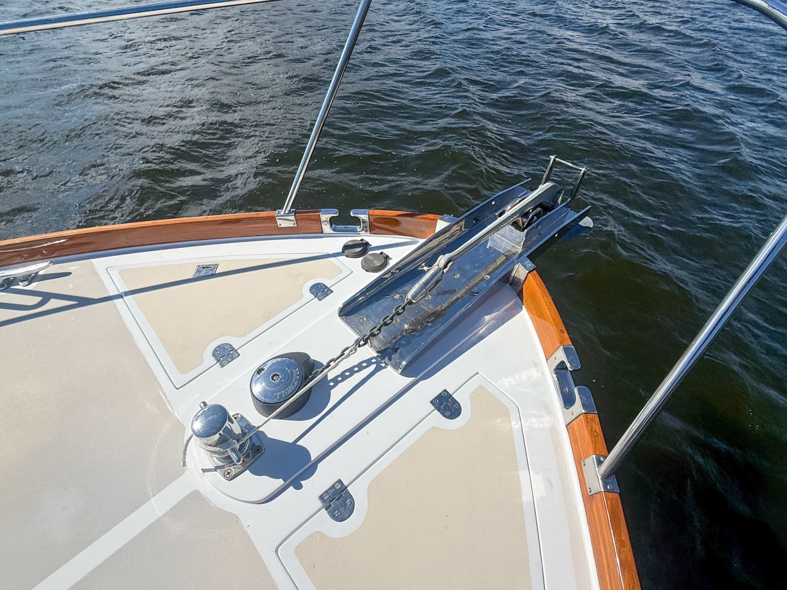 2003 Grand Banks 38 Eastbay HX - Photo 42