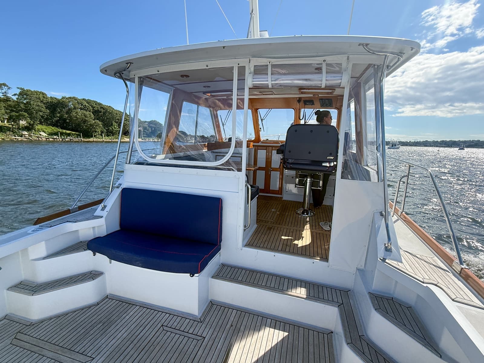 2003 Grand Banks 38 Eastbay HX - Photo 4