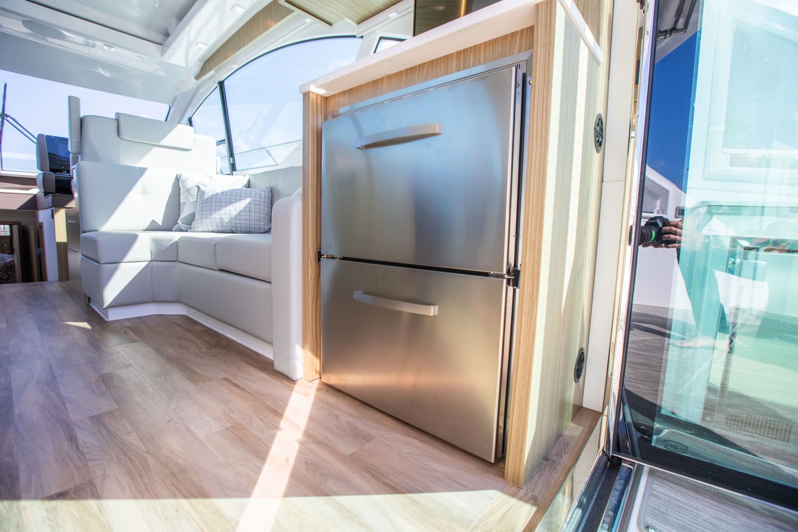 2024 Cruisers Yachts 50 Cantius - Photo 17