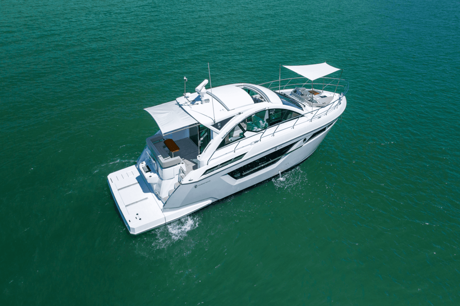 2024 Cruisers Yachts 50 Cantius - Photo 28