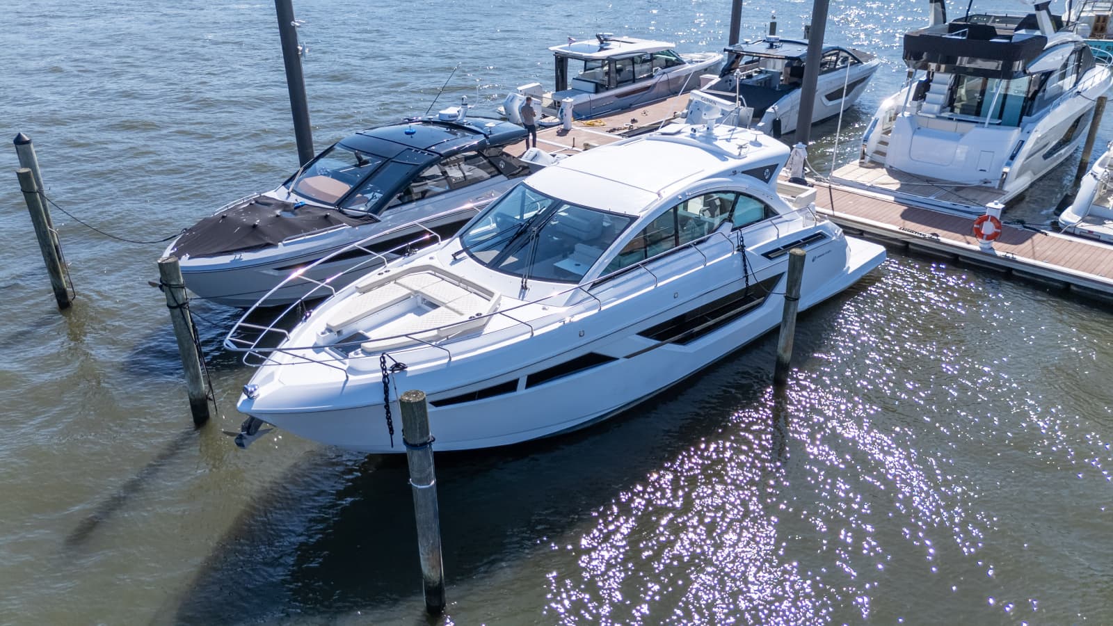 2024 Cruisers Yachts 50 Cantius - Photo 4