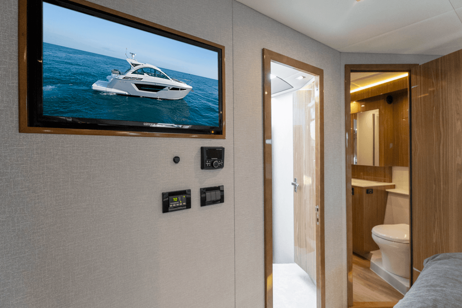 2024 Cruisers Yachts 50 Cantius - Photo 75