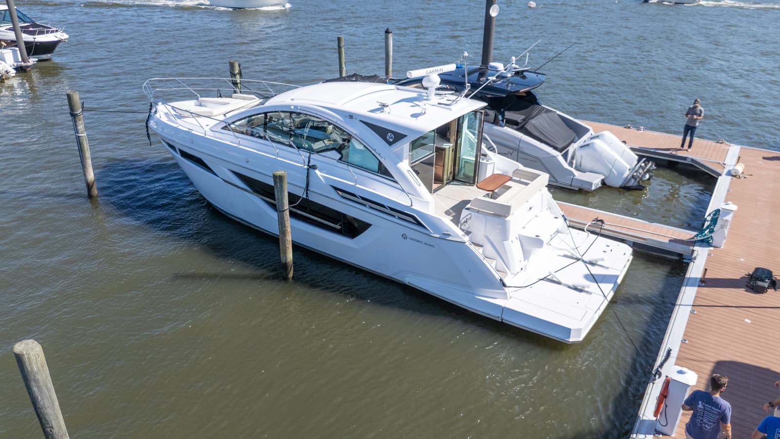 2024 Cruisers Yachts 50 Cantius - Photo 7