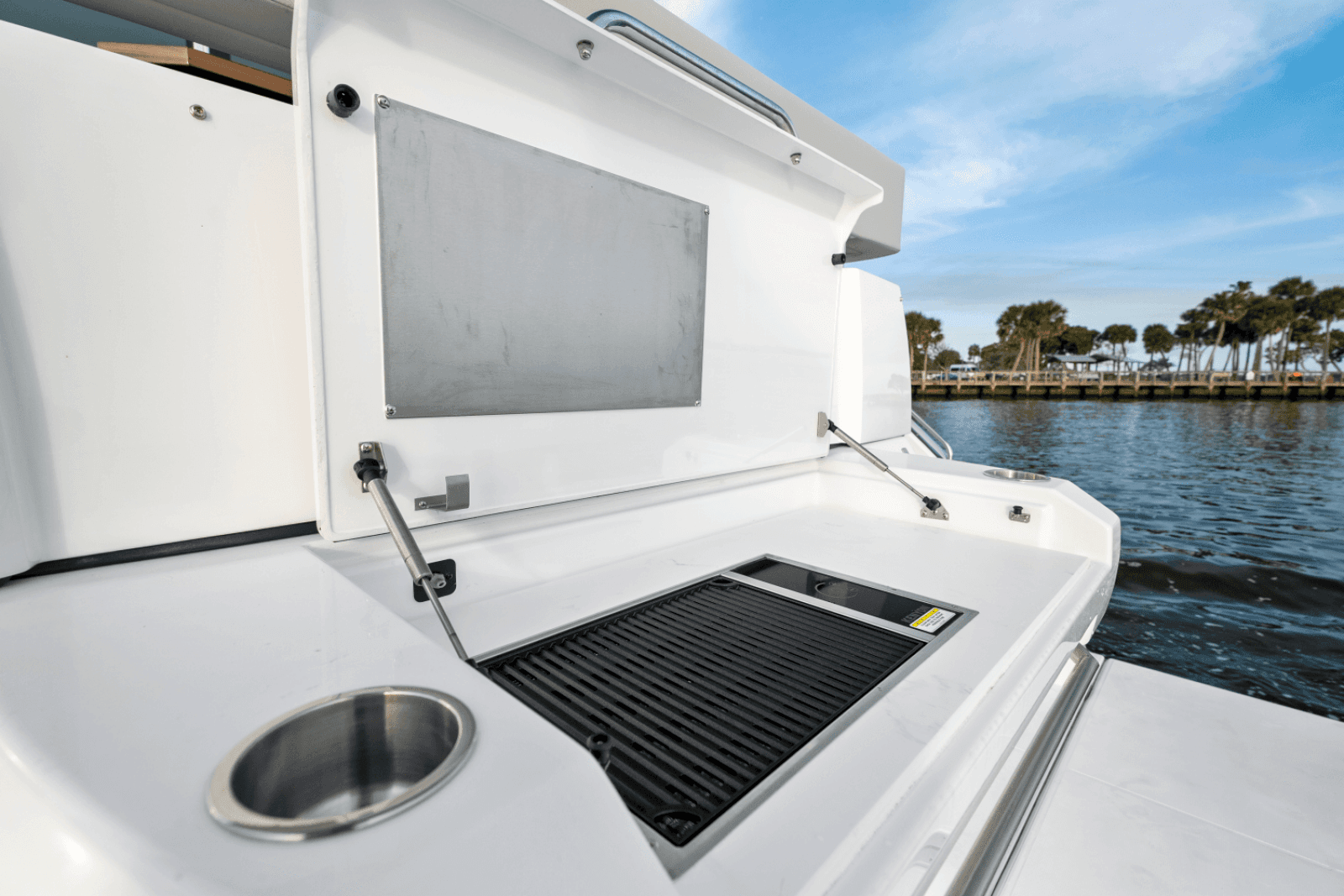 2024 Cruisers Yachts 50 Cantius - Photo 45