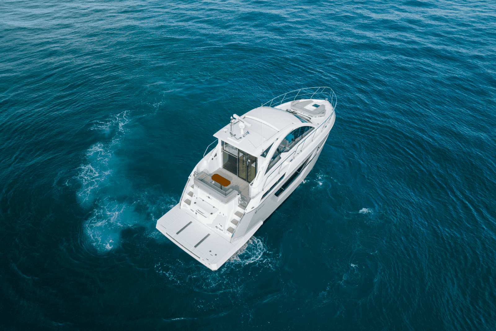 2024 Cruisers Yachts 50 Cantius - Photo 9