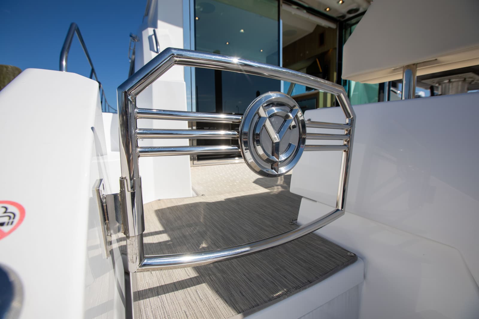 2024 Cruisers Yachts 50 Cantius - Photo 14
