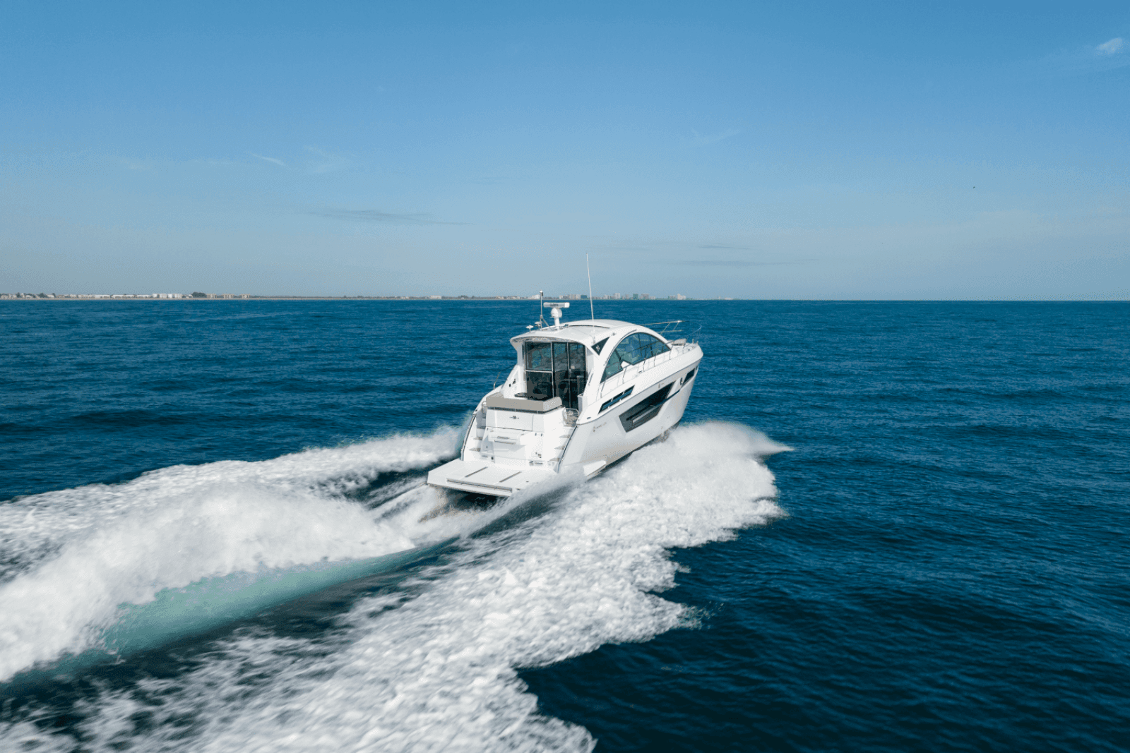 2024 Cruisers Yachts 50 Cantius - Photo 17