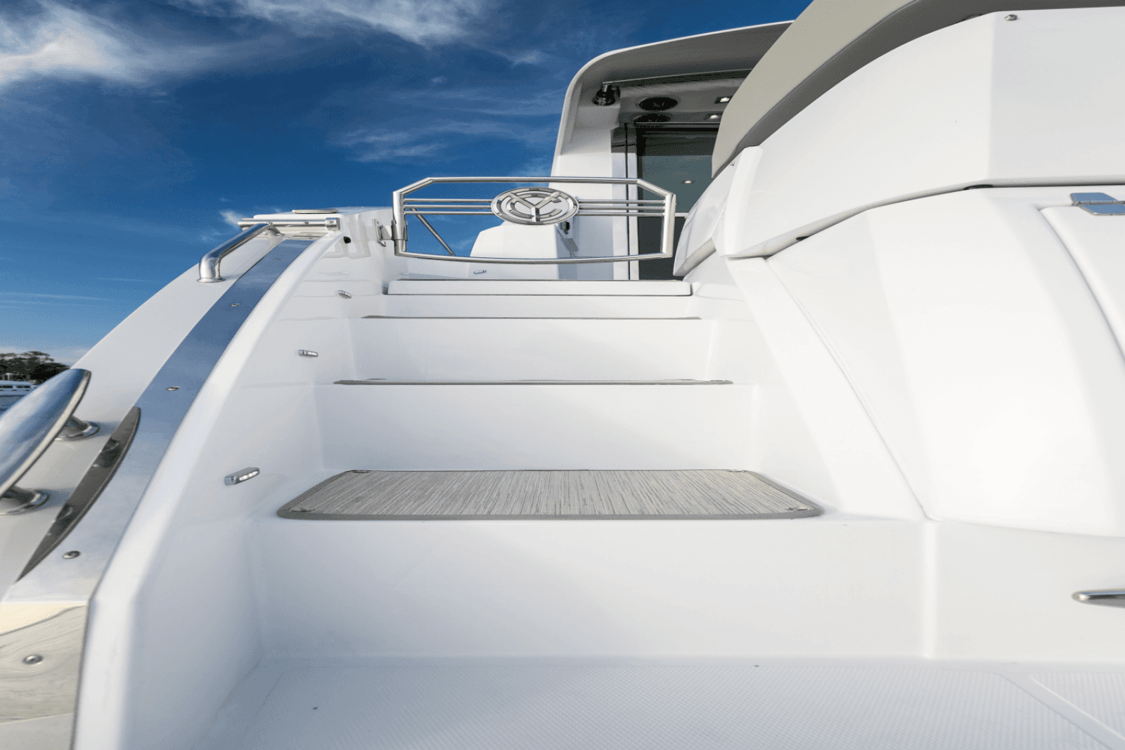 2024 Cruisers Yachts 50 Cantius - Photo 47