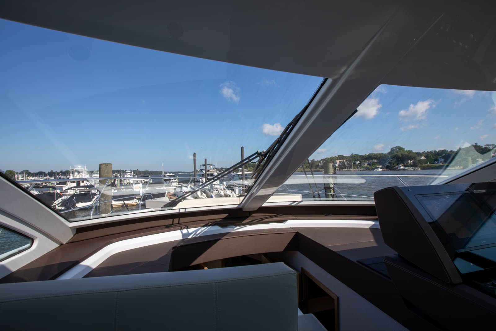2024 Cruisers Yachts 50 Cantius - Photo 50