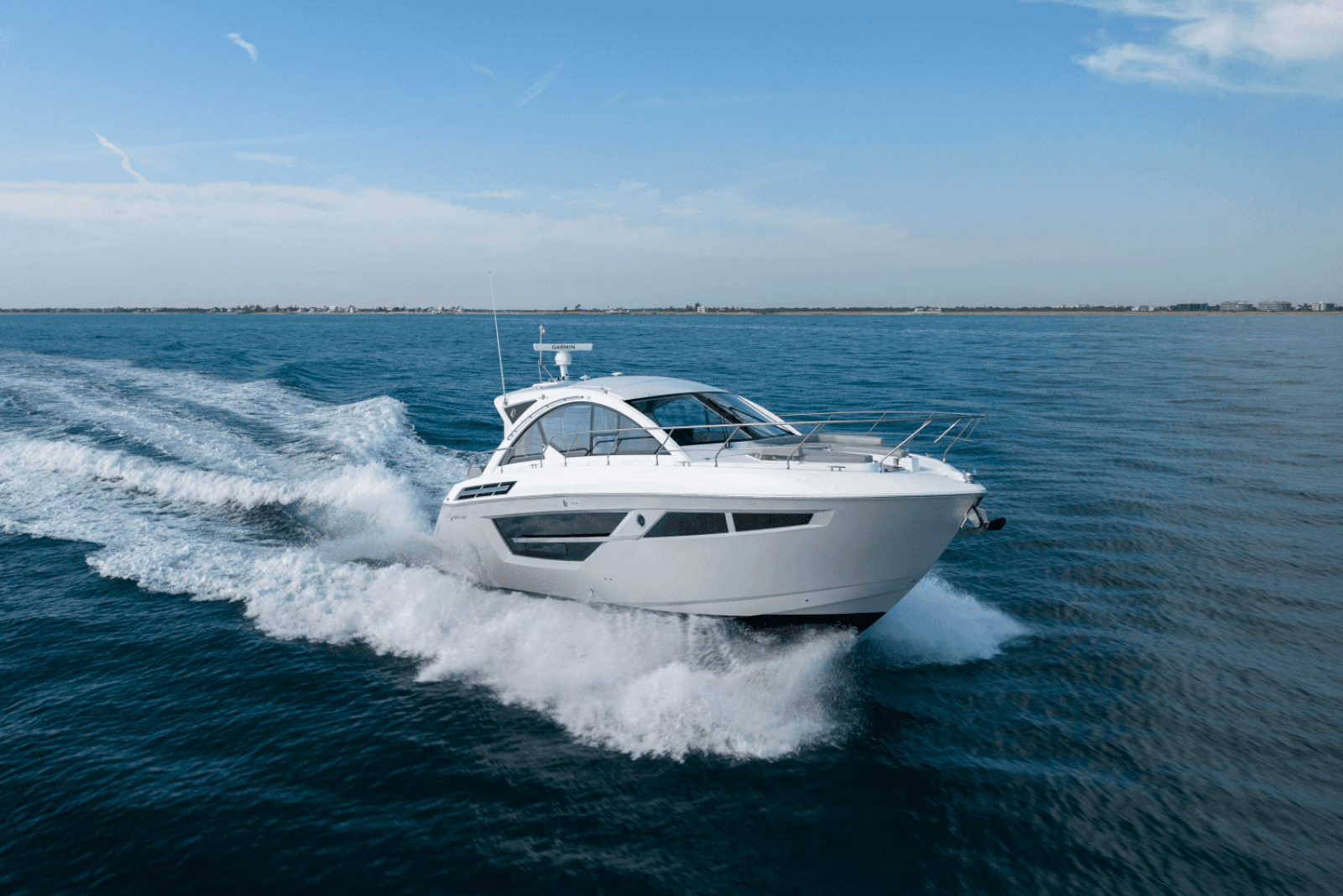 2024 Cruisers Yachts 50 Cantius - Photo 2