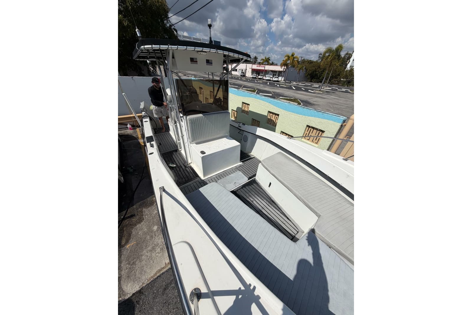 1997 Dusky 256 Center Console - Photo 17