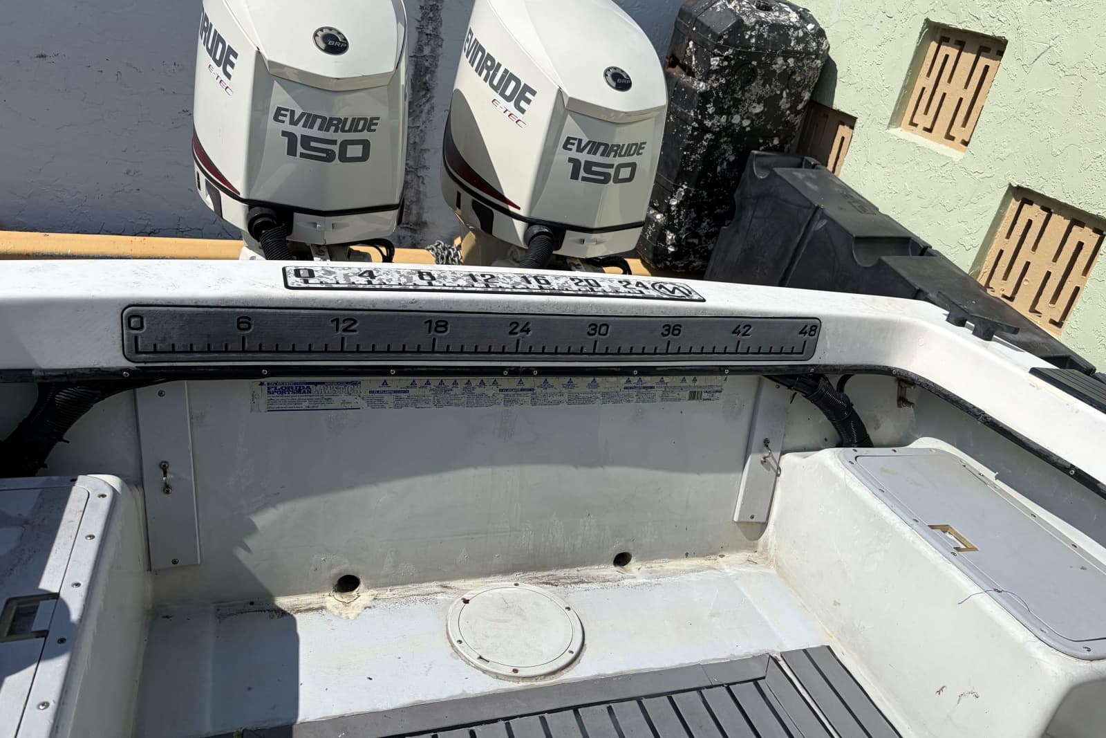 1997 Dusky 256 Center Console - Photo 7