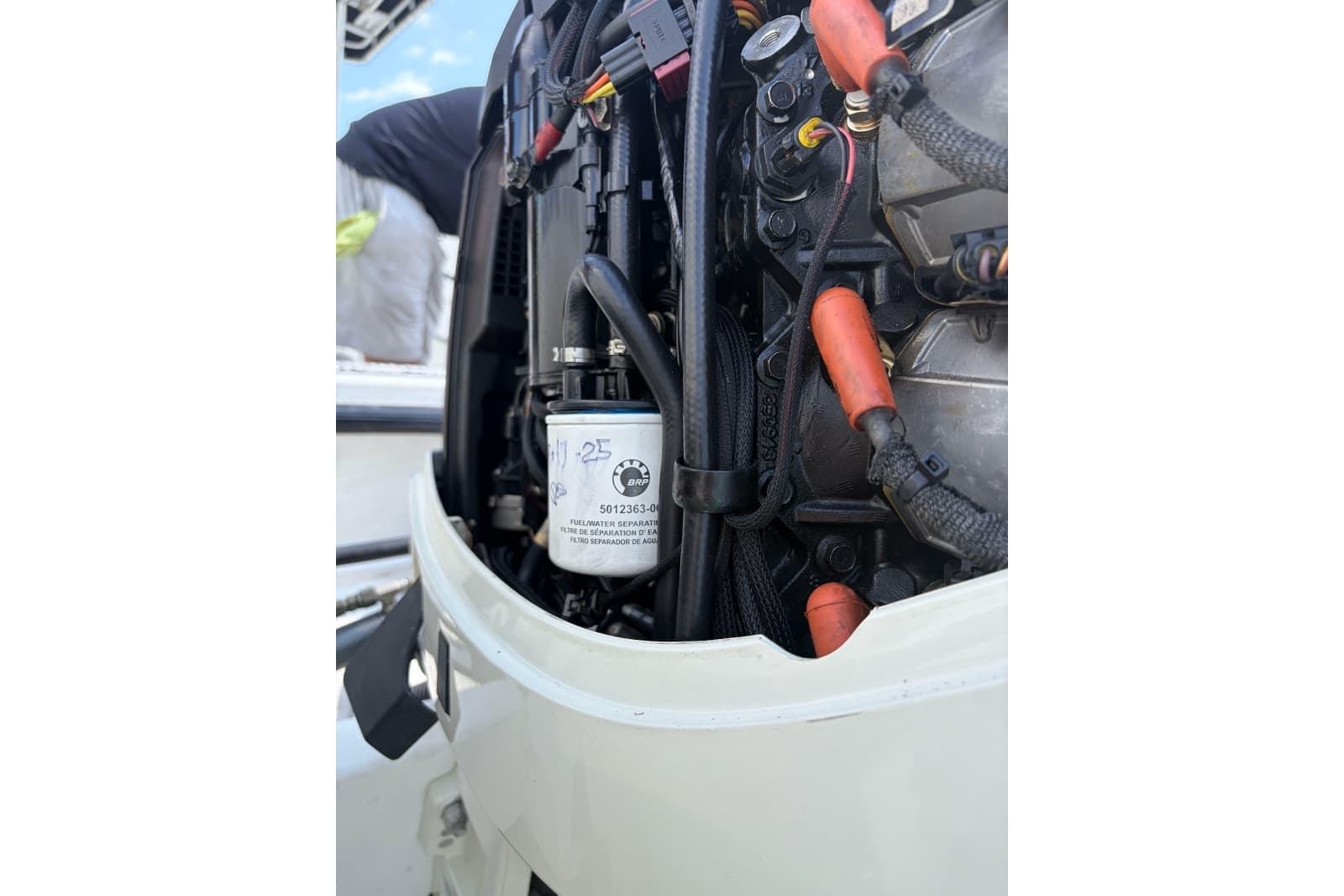 1997 Dusky 256 Center Console - Photo 10