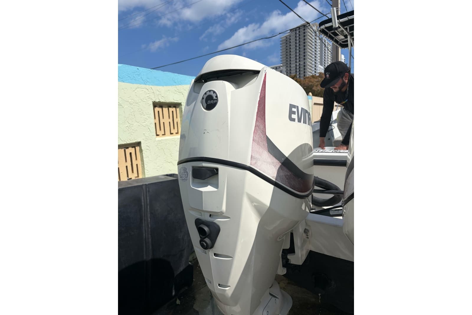 1997 Dusky 256 Center Console - Photo 8