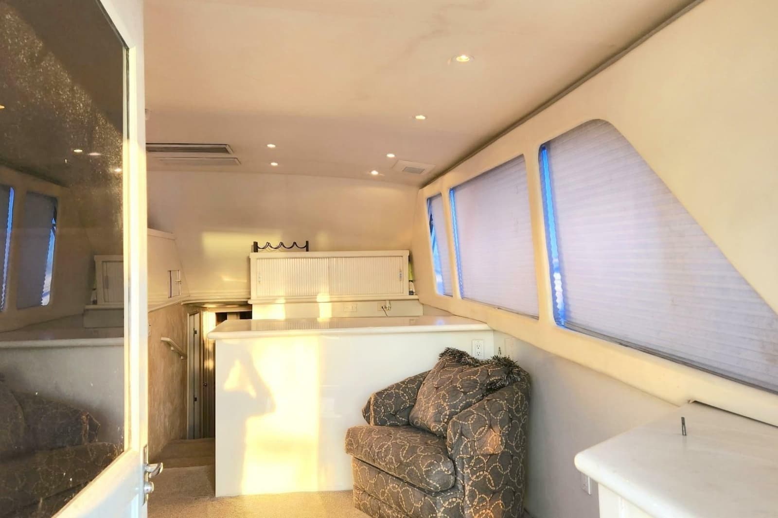 1988 Ocean Yachts 48 Super Sport - Photo 29