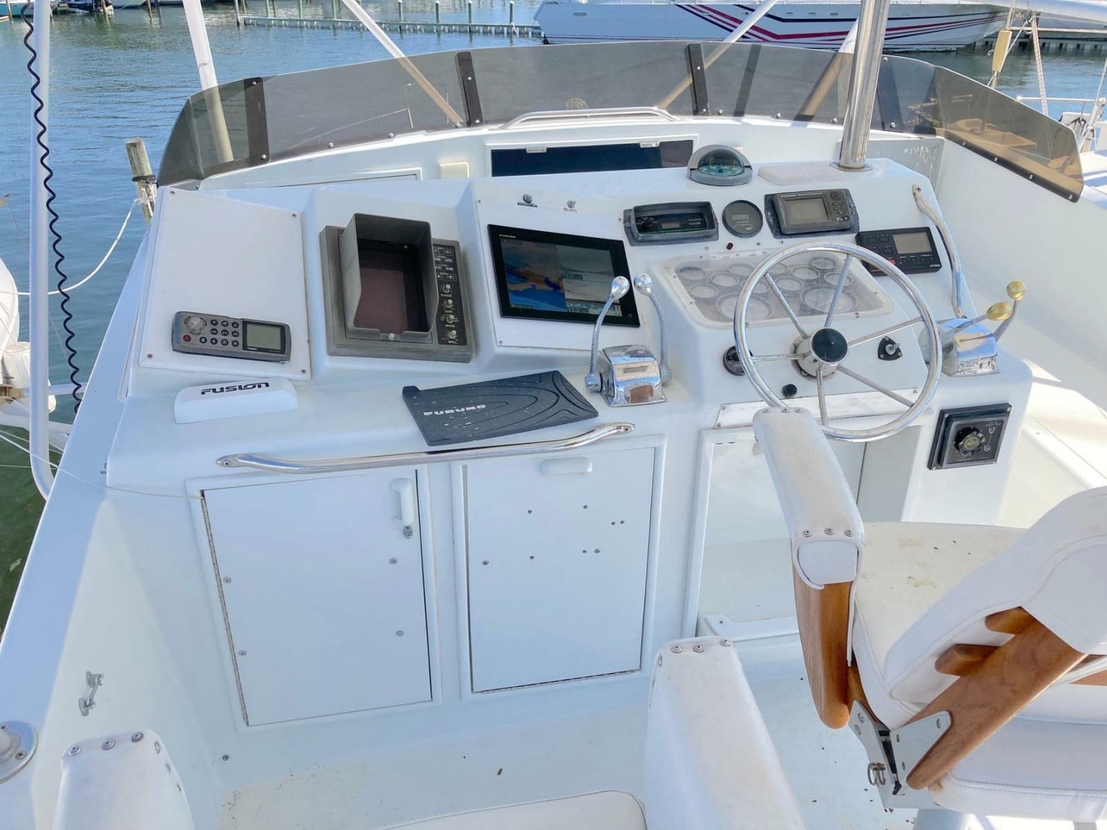 1988 Ocean Yachts 48 Super Sport - Photo 18
