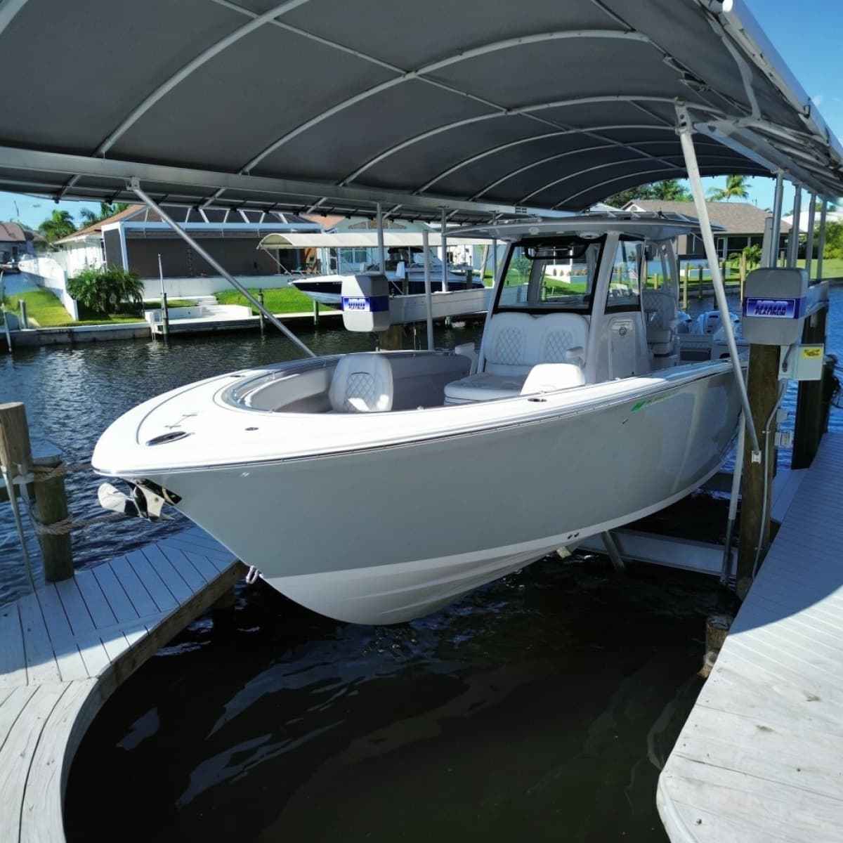 2025 Sportsman Open 322 Center Console - Photo 1