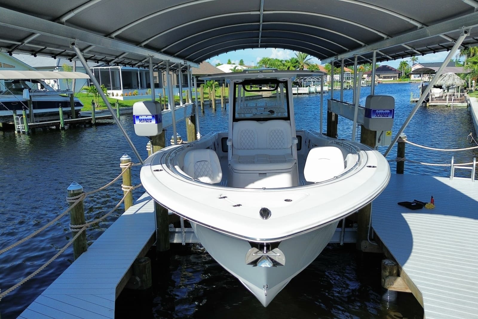 2025 Sportsman Open 322 Center Console - Photo 2