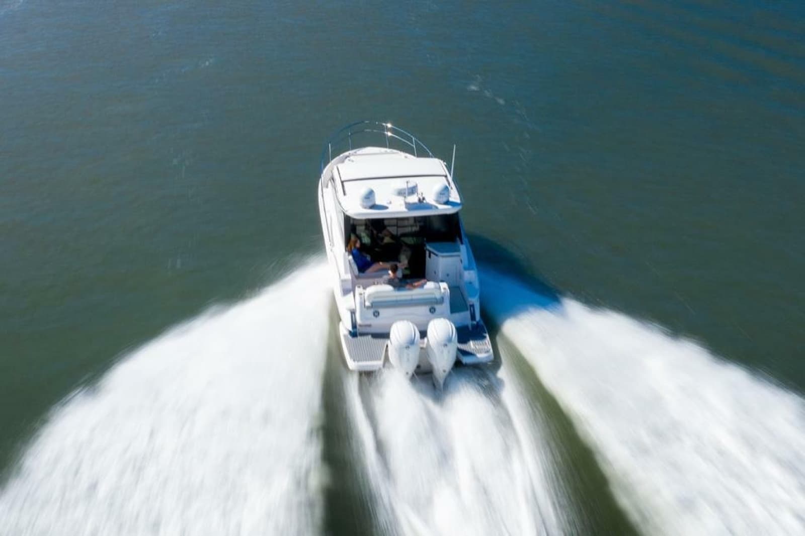 2023 Regal 36 XO - Photo 4