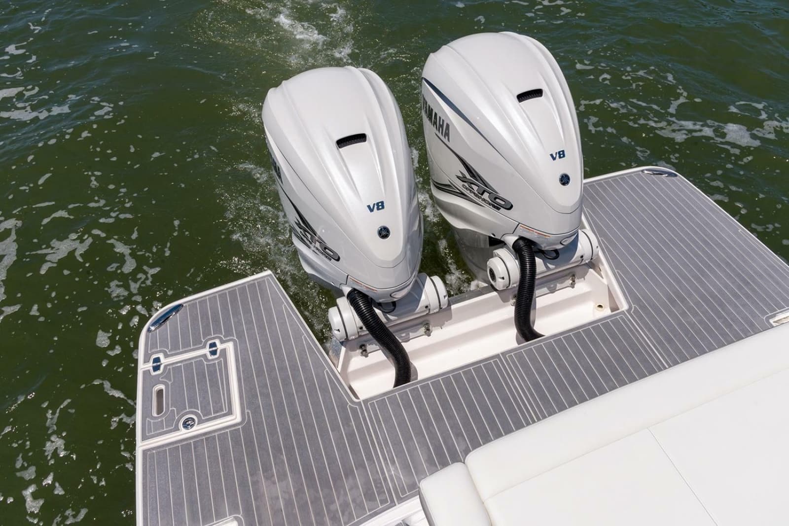 2023 Regal 36 XO - Photo 8