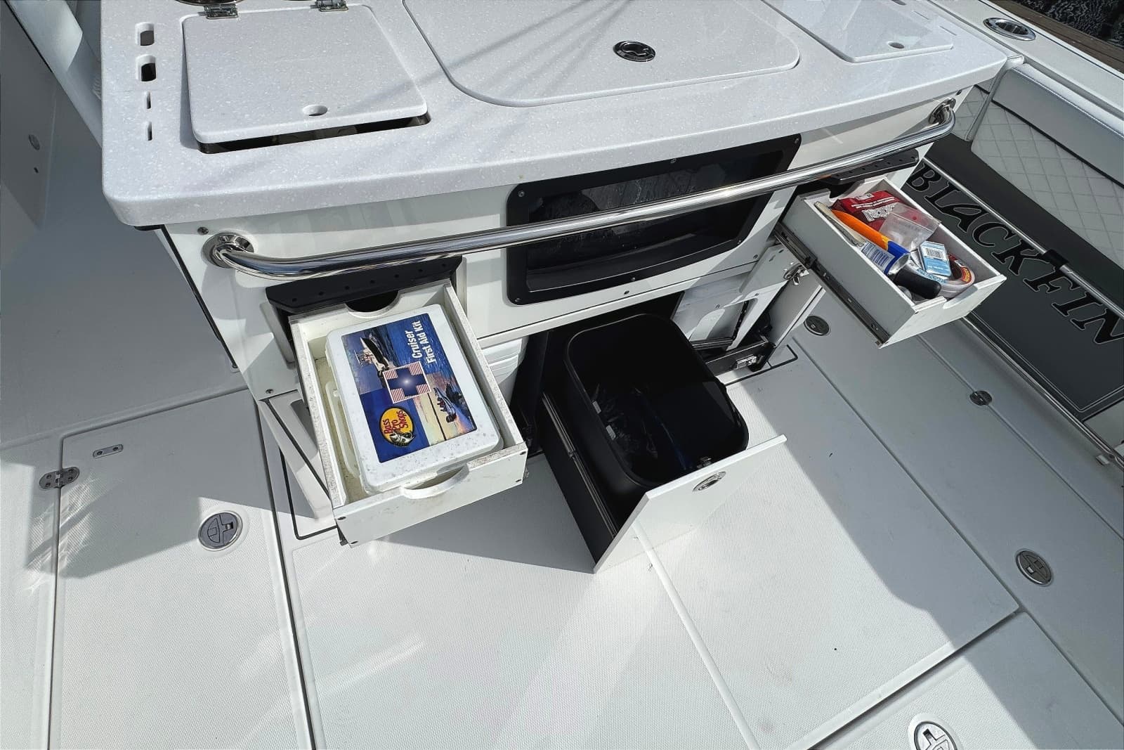 2021 Blackfin 332 CC - Photo 27