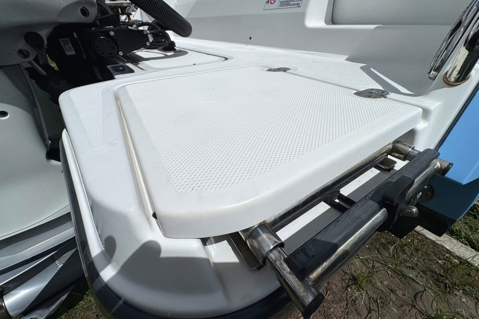 2021 Blackfin 332 CC - Photo 42