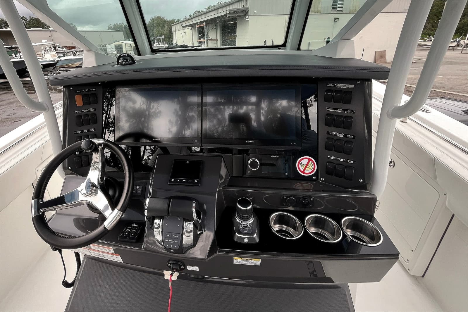 2021 Blackfin 332 CC - Photo 12