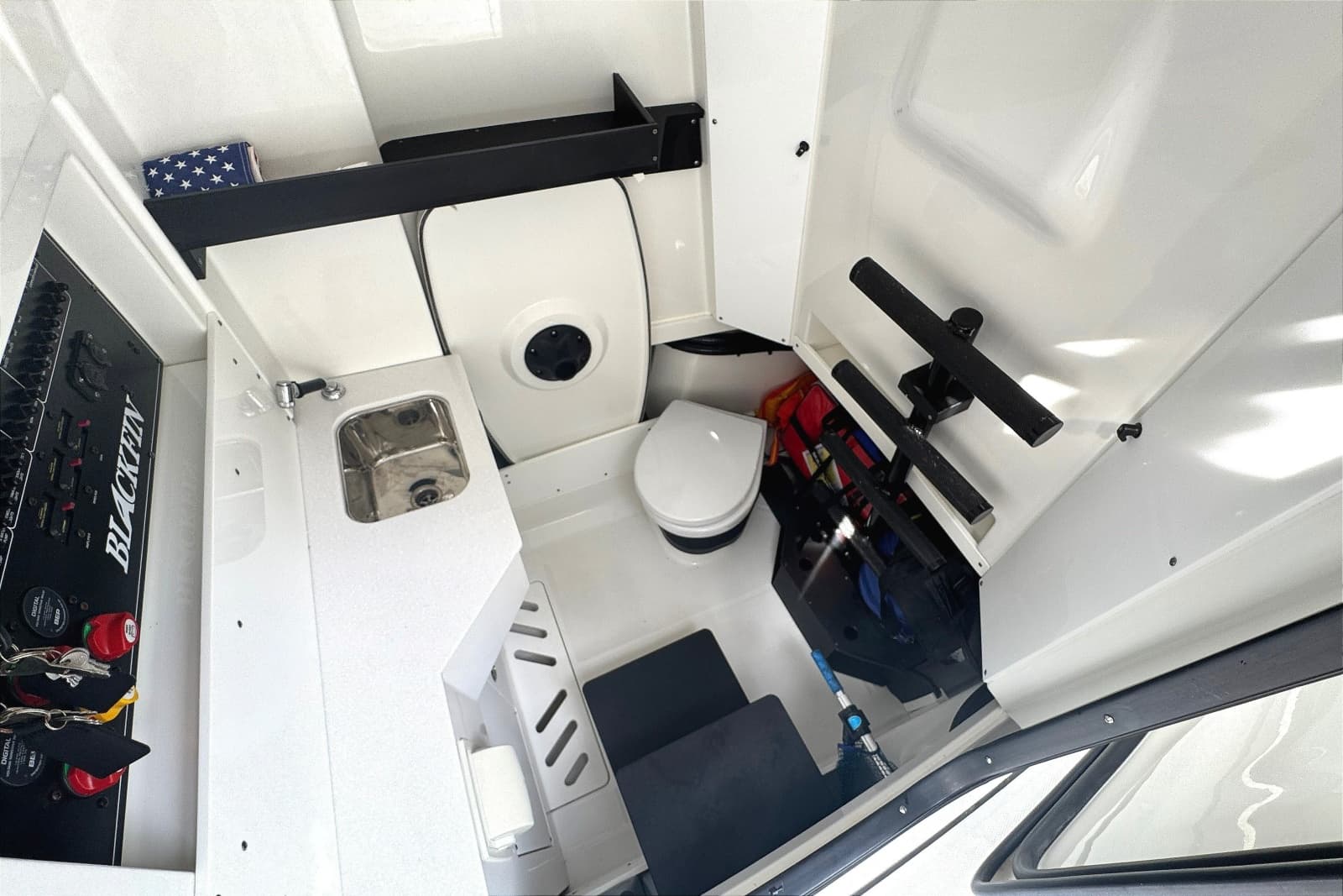 2021 Blackfin 332 CC - Photo 28